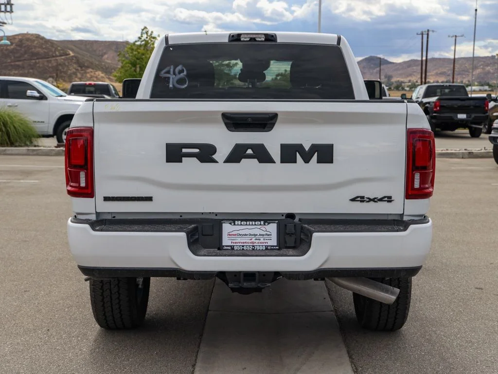 New 2026 Bright White Clear-Coat Exterior Paint RAM Big Horn Night Edition image 4