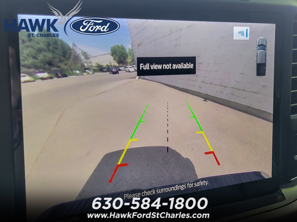 Used 2023 Oxford White Ford XLT image 13