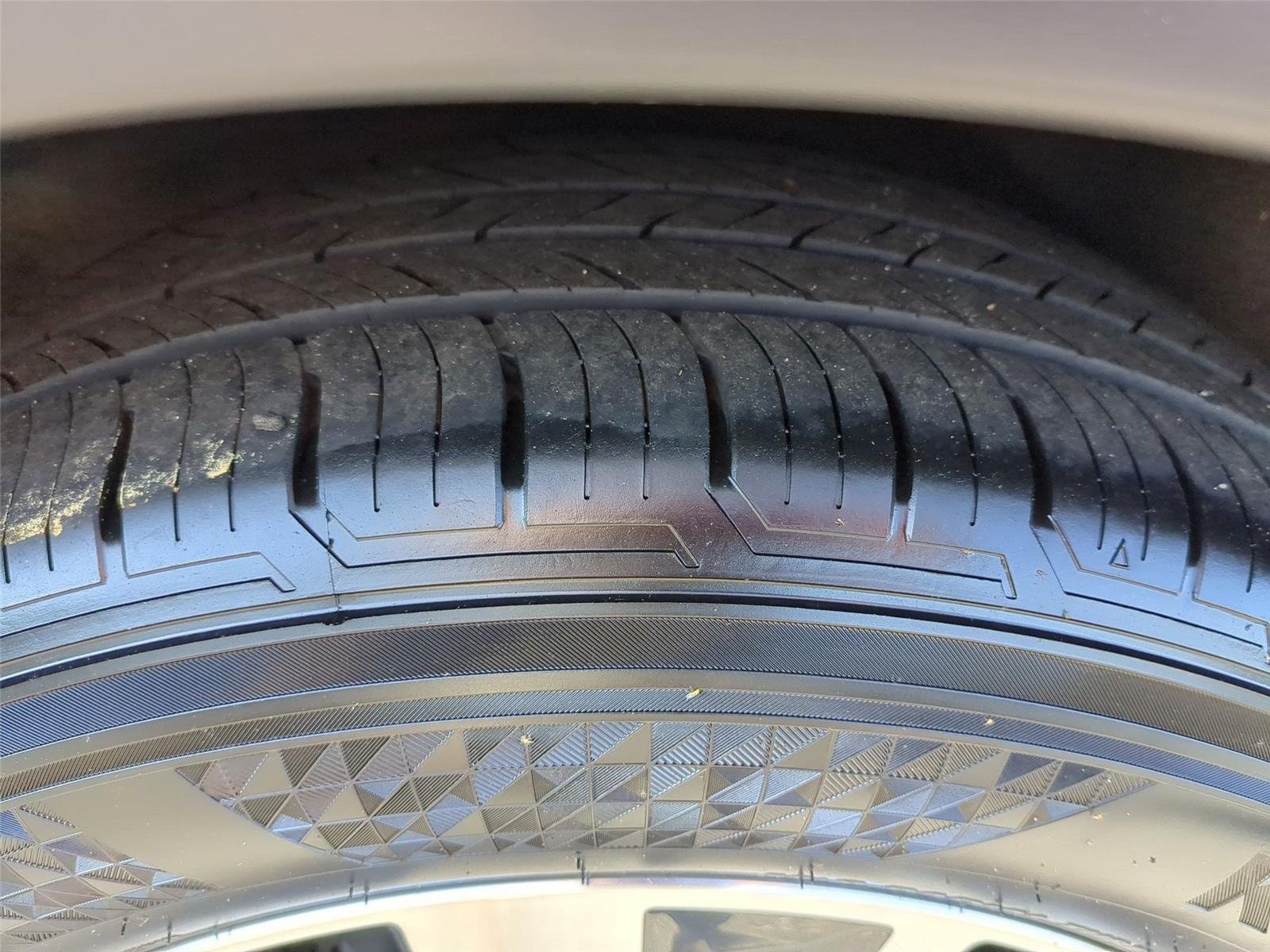 Used 2021 Magnetic Black Pearl Nissan SV image 13