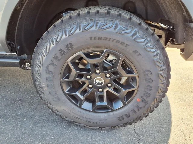New 2026 Carbonized Gray Metallic Ford Badlands image 5