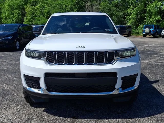 New 2026 White Jeep Laredo image 2
