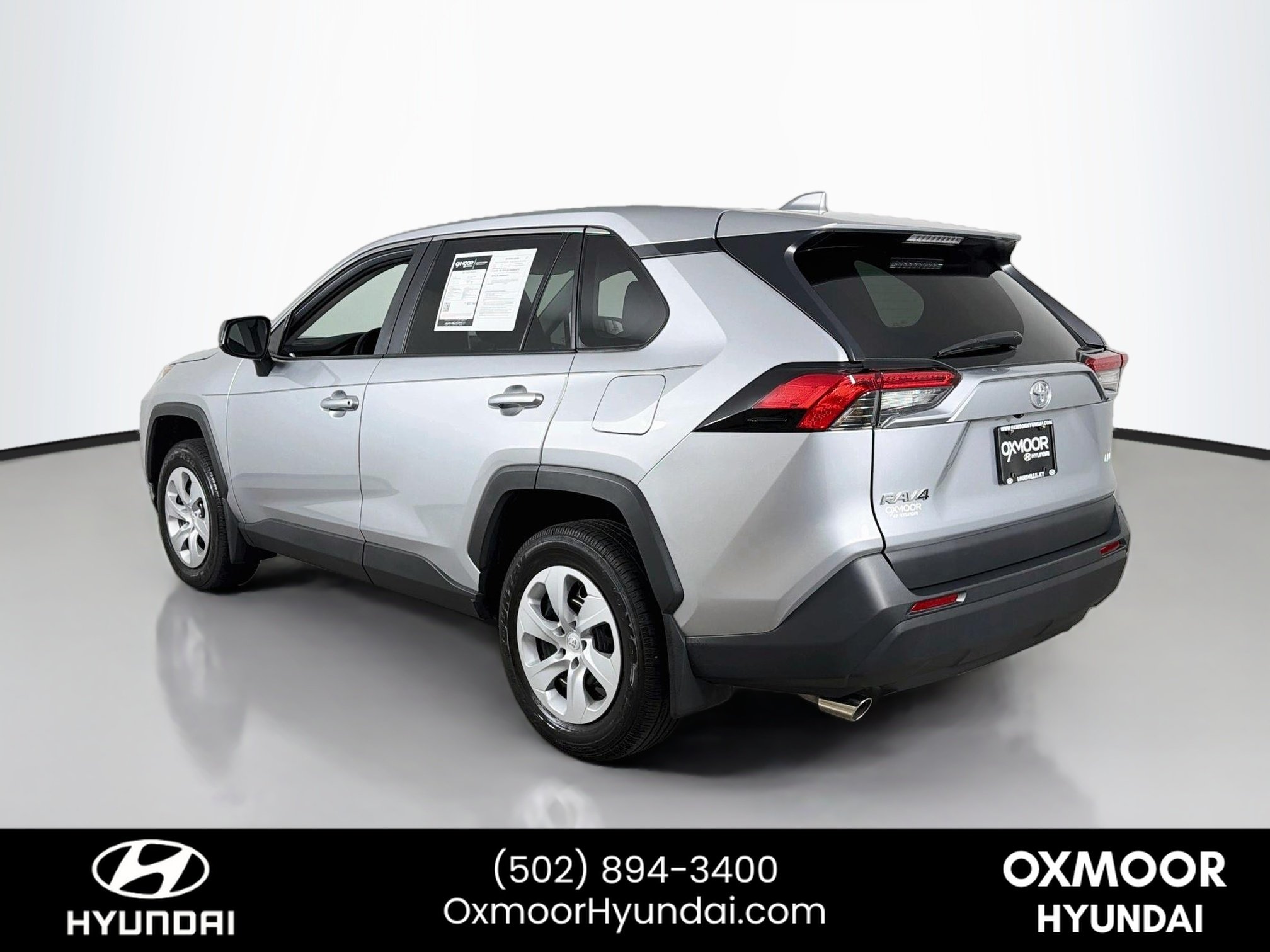 Used 2025 Silver Sky Metallic Toyota LE image 5