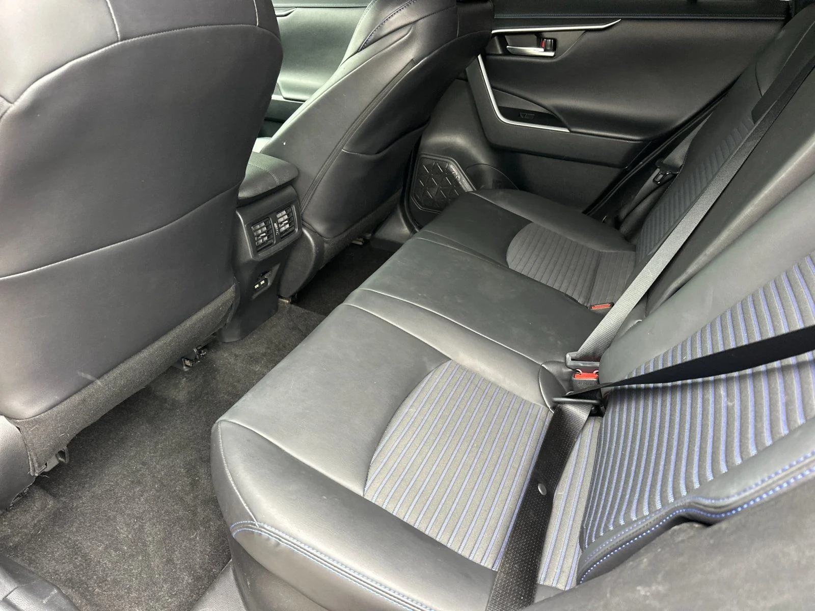 Used 2021 Midnight Black Metallic Toyota XSE image 11