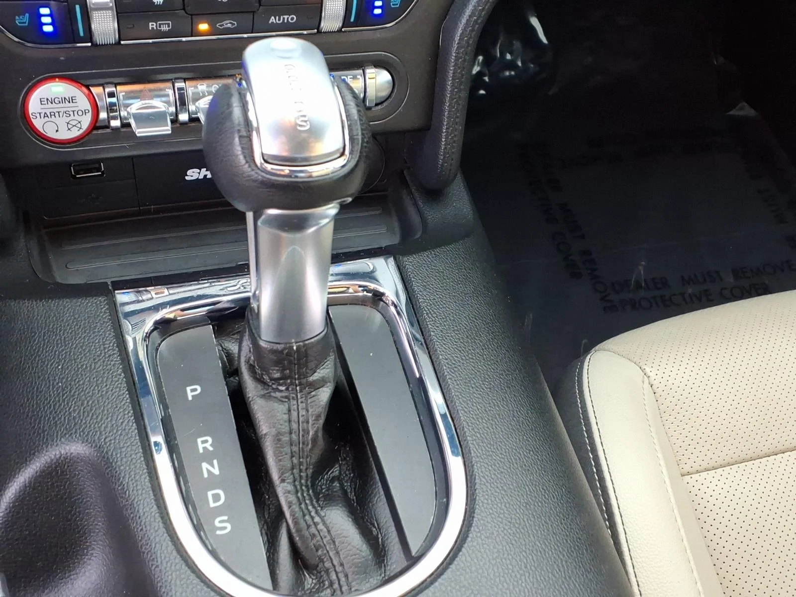 Used 2017 Red Ford  image 7