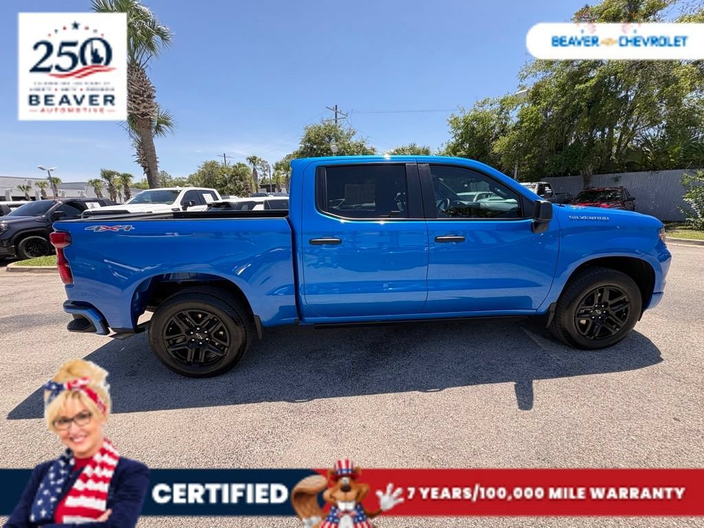 Used 2025 Riptide Blue Metallic Chevrolet Custom image 8