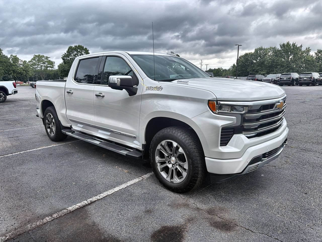 Used 2024 Iridescent Pearl Tricoat Chevrolet High Country image 2
