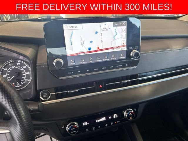 Used 2024 White Mitsubishi SE 2.5 2WD image 8