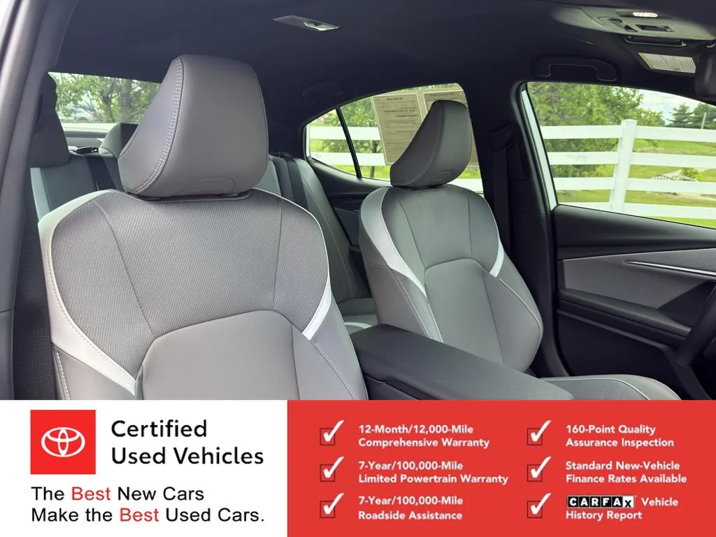 Used 2026 Ice Cap Toyota SE image 22