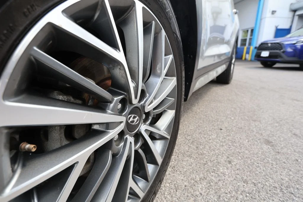 Used 2020 Silver Hyundai Limited image 6
