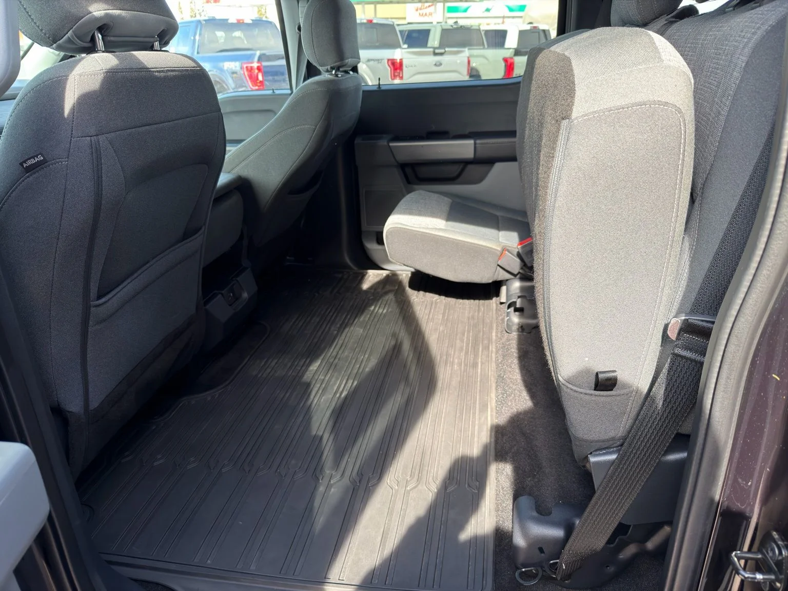 Used 2021  Ford XLT image 30