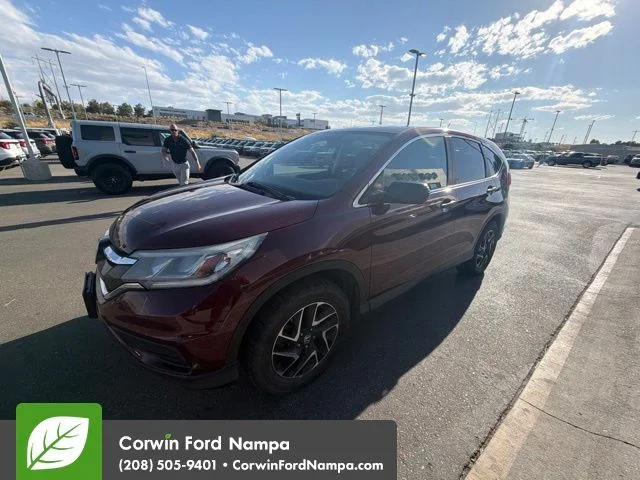 Used 2016 Red Honda SE image 1