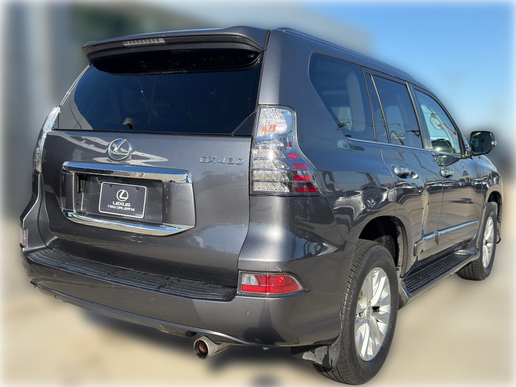 Used 2019 Nebula Gray Pearl Lexus Base image 7