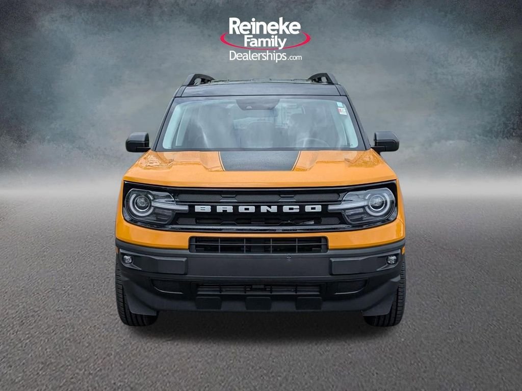Used 2022 Orange Ford Outer Banks image 2