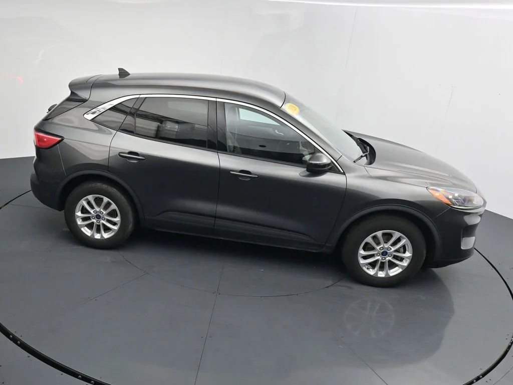 Used 2020 Gray Ford SE image 27