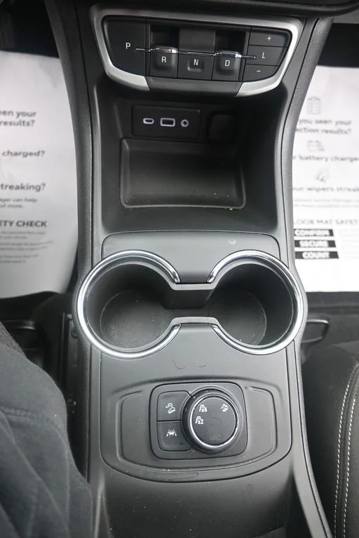 2024 GMC Terrain SLE - Photo 20