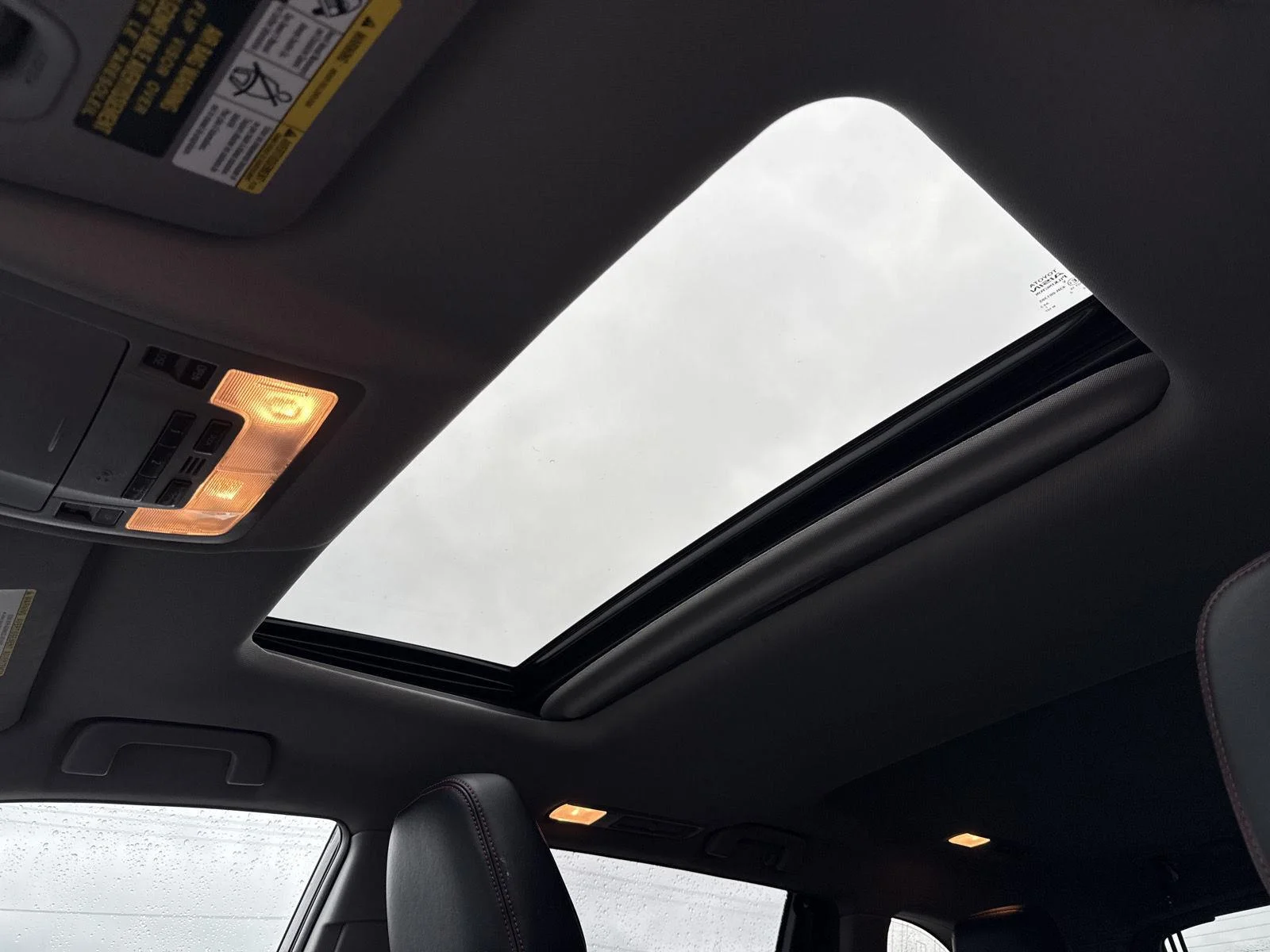 Used 2019 Midnight Black Metallic Toyota SE image 9