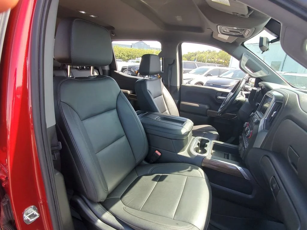 Used 2021 CHERRY RED TINTCOAT Chevrolet RST image 31