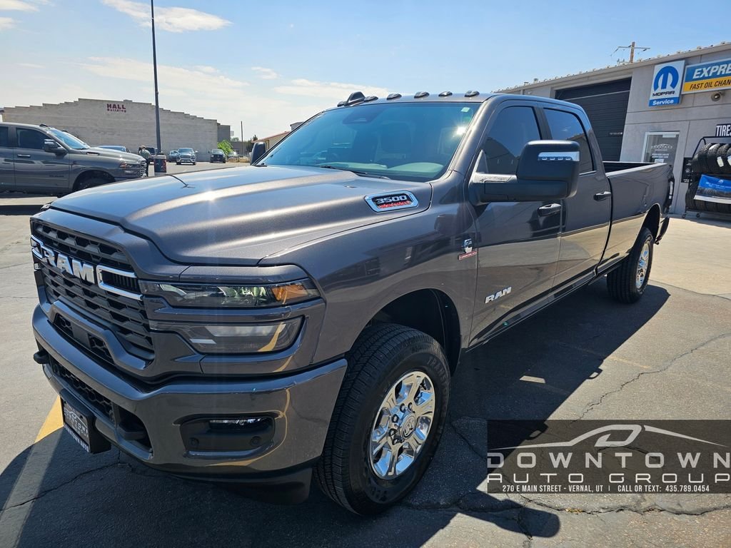 New 2026 Granite Crystal Metallic Clearcoat RAM Big Horn image 7