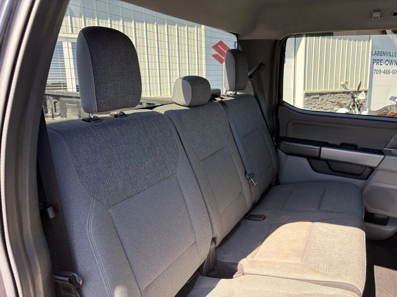 Used 2024 Black Ford XLT image 16