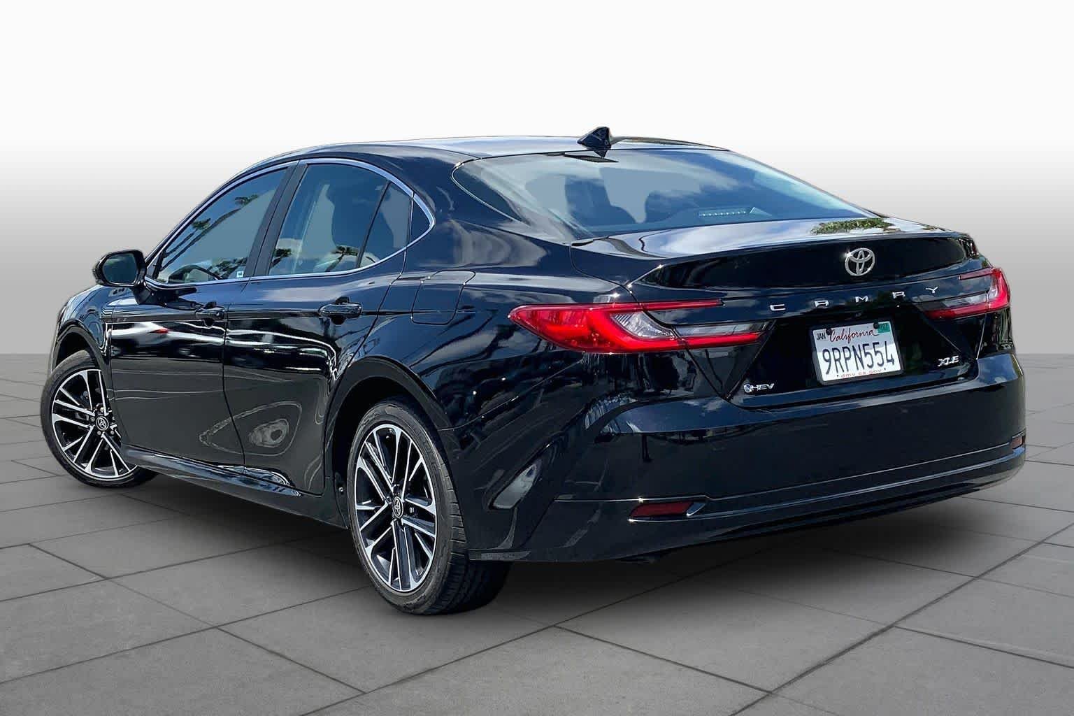 Used 2025 Midnight Black Metallic Toyota XLE image 11