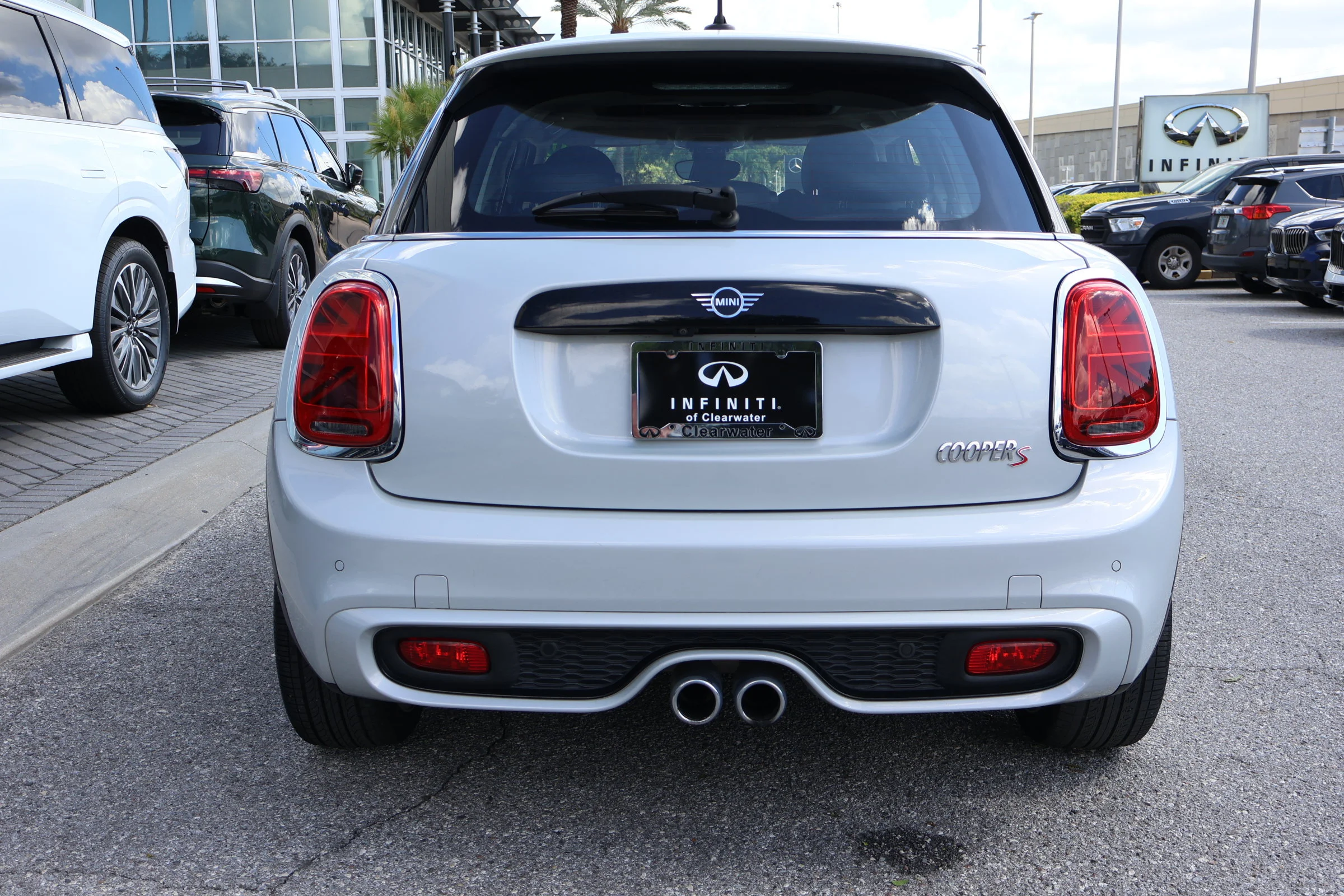 Used 2020 White Silver Metallic MINI Cooper S image 7