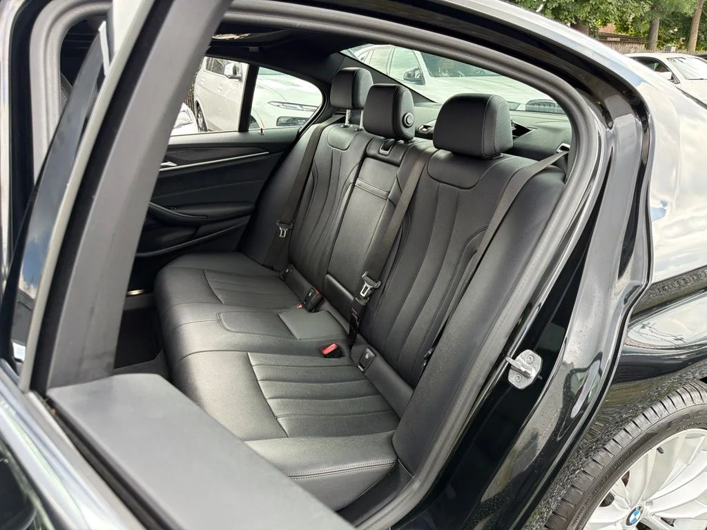 Used 2023 Black BMW 530i xDrive image 23