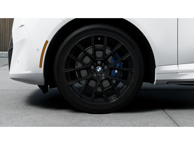 New 2027 Mineral White Metallic BMW  image 7