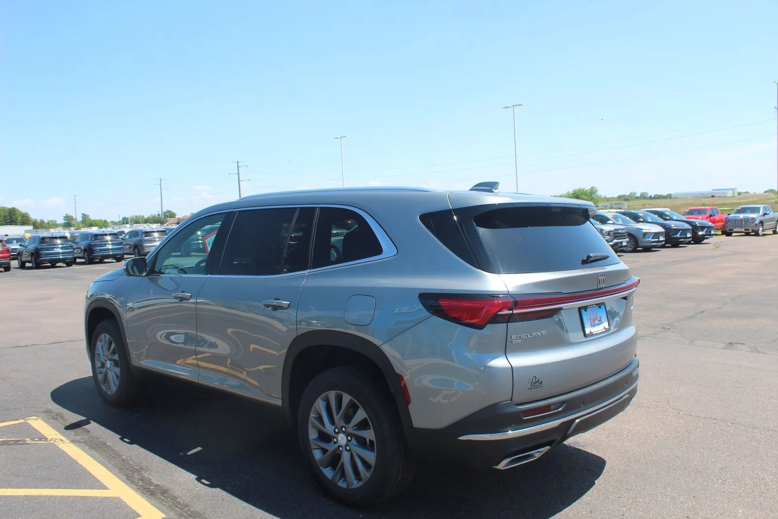 2026 Buick Enclave Preferred - Photo 4