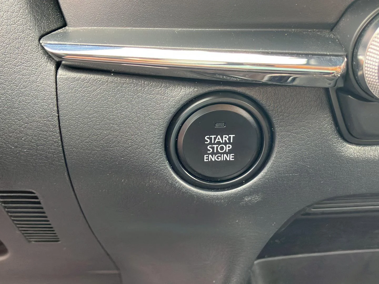 Used 2023 Platinum Quartz Metallic Mazda 2.5 S Premium Package image 27