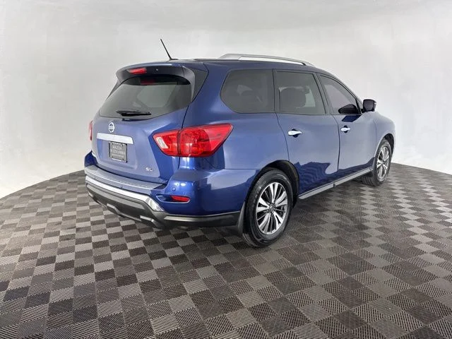 Used 2017 Blue Nissan SL image 6