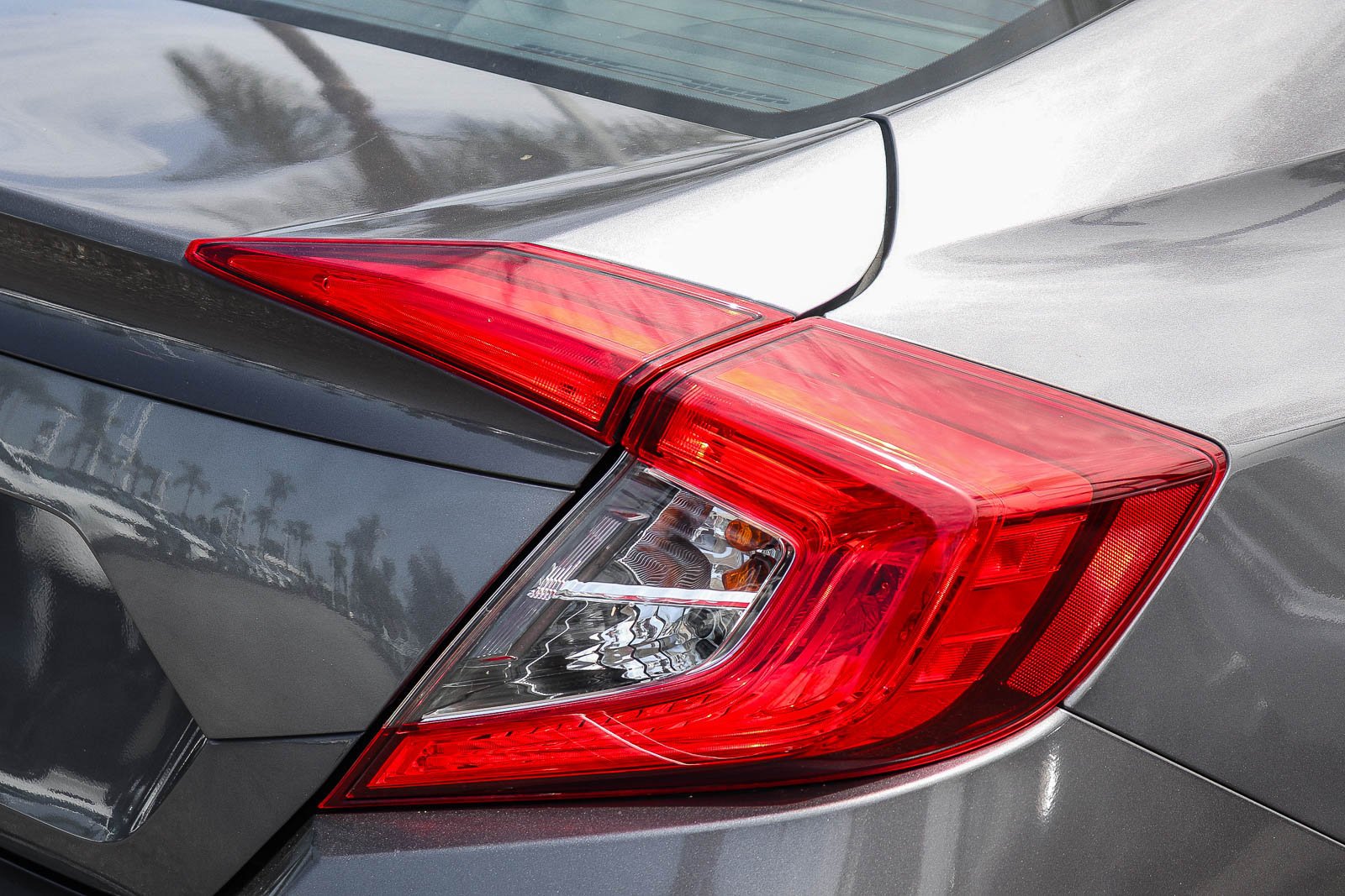2018 Honda Civic EX - Photo 9