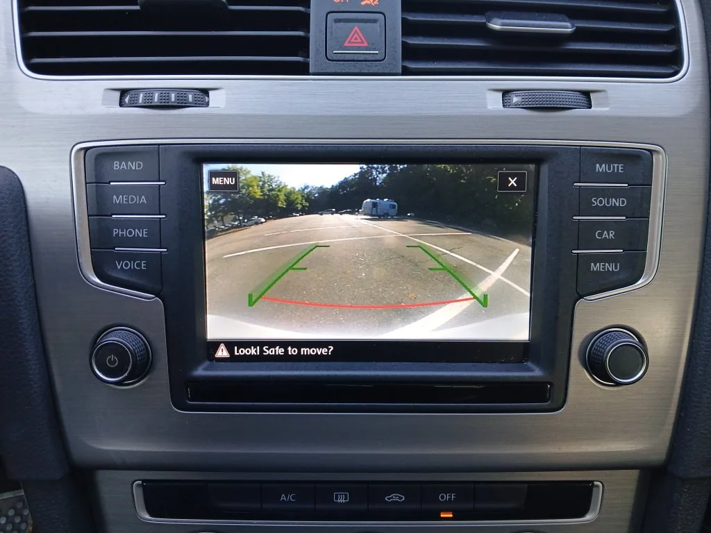 Used 2017 Silver Volkswagen S image 40