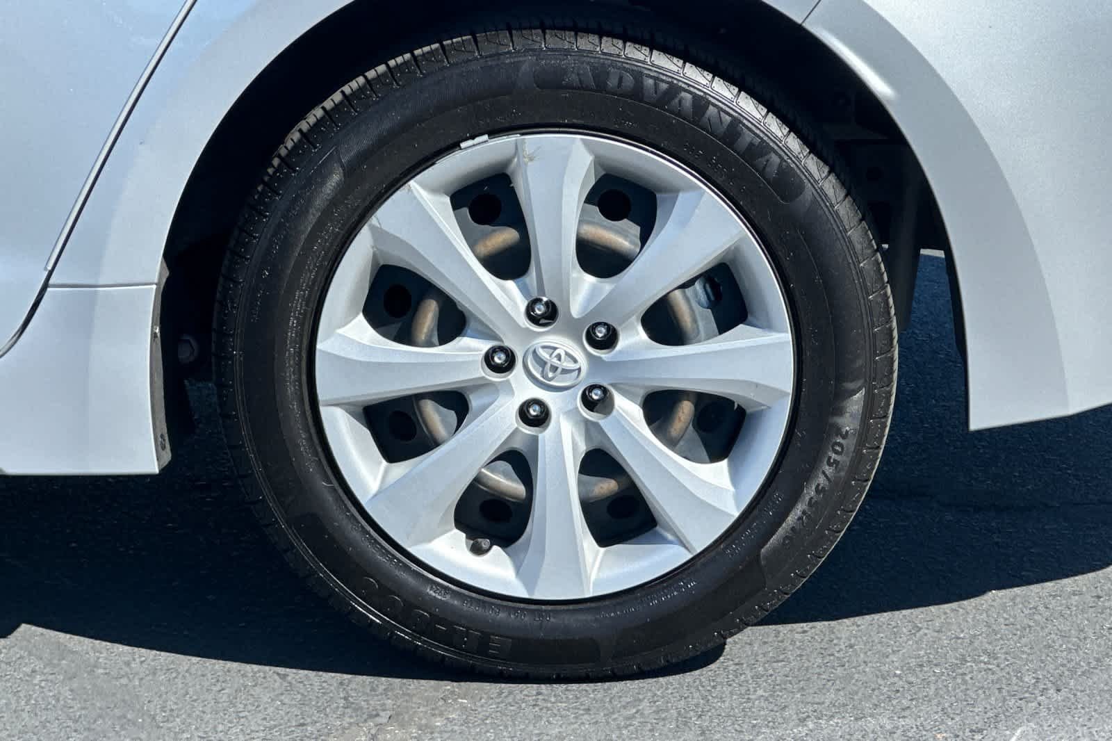 Used 2023 Classic Silver Metallic Toyota LE image 29