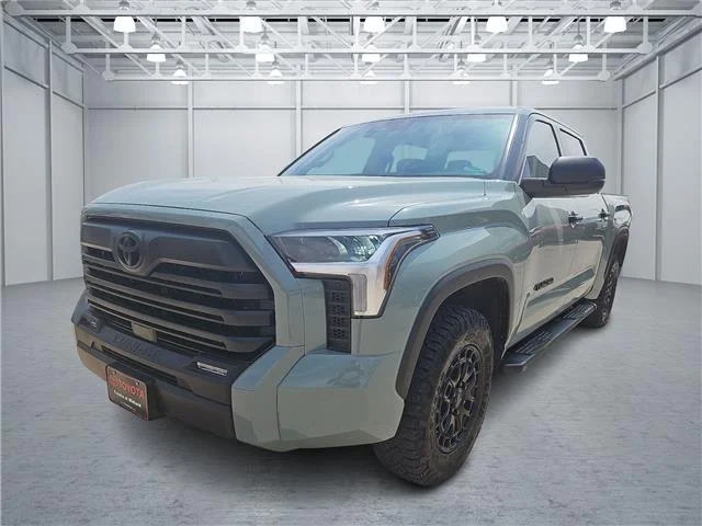 Used 2025 Lunar Rock Toyota SR5 (A10) 4x4 CrewMax 5.5 ft. box 145.7 in. WB image 1