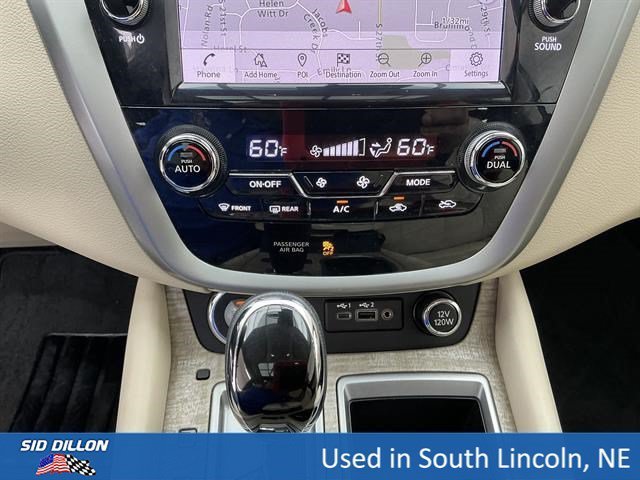 Used 2022 Scarlet Ember Tintcoat Nissan SL image 12
