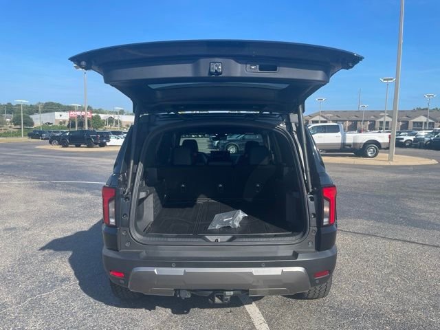 Used 2026 Blackout Honda TrailSport Elite Blackout image 7