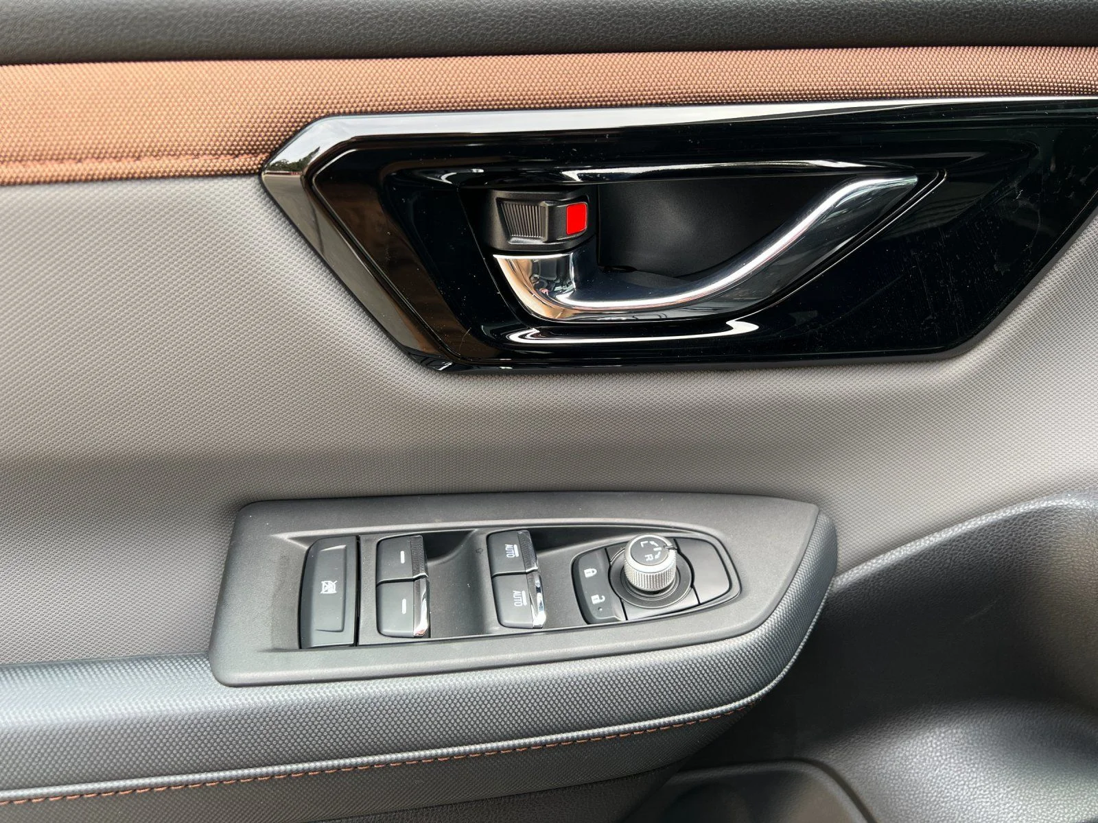 2026 Subaru Forester Sport - Photo 11