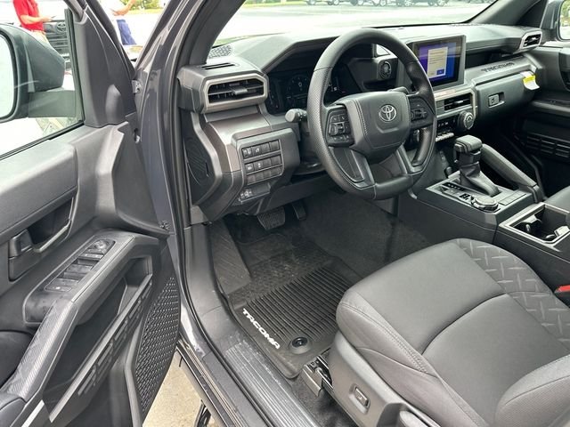 2025 Toyota Tacoma SR5 - Photo 6