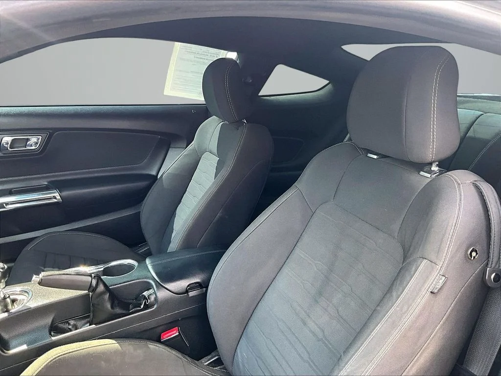 Used 2017 Silver Ford GT image 24