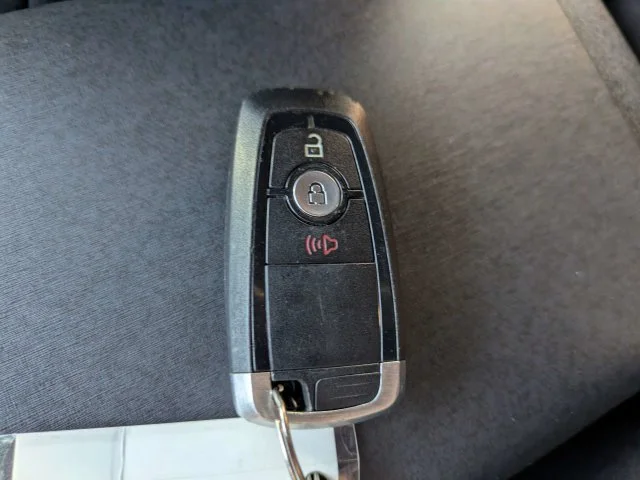 Used 2022 Silver Ford Black Diamond image 28
