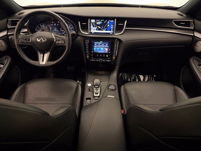 Used 2023 Majestic White INFINITI ESSENTIAL image 24