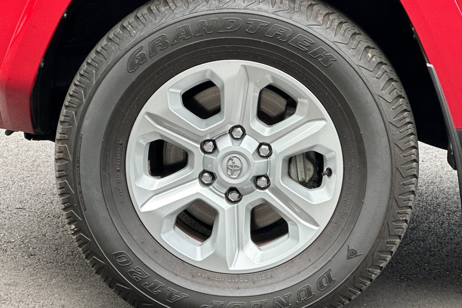 2024 Toyota 4Runner SR5 - Photo 34
