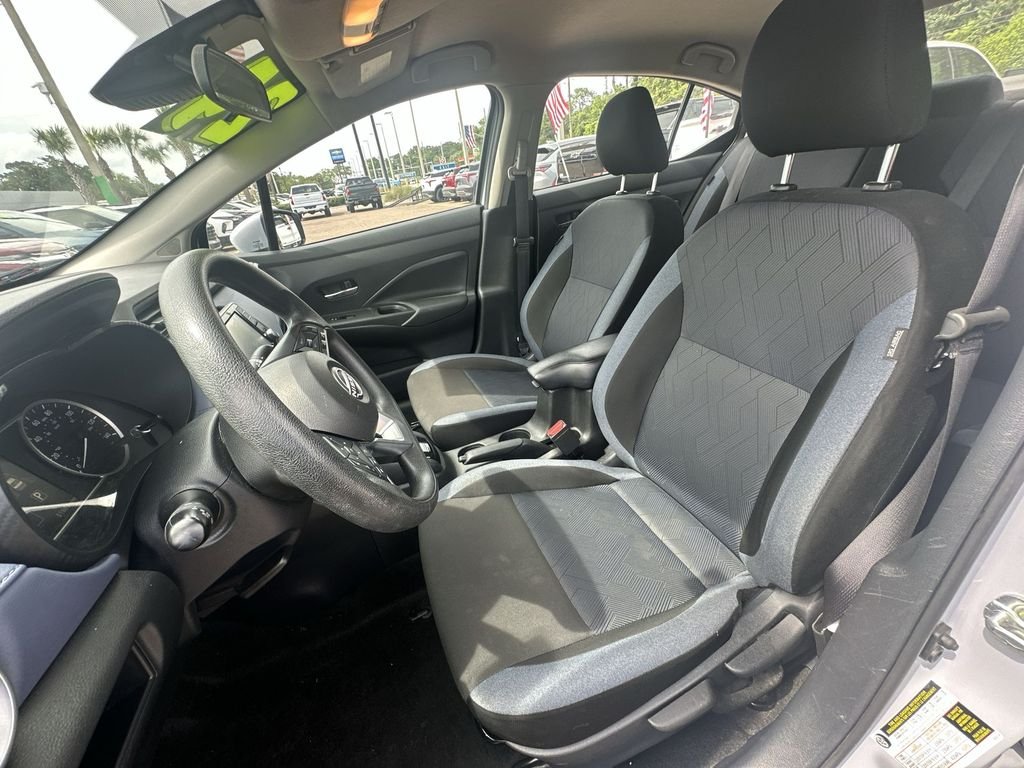 Used 2024 Gray Nissan SV image 19