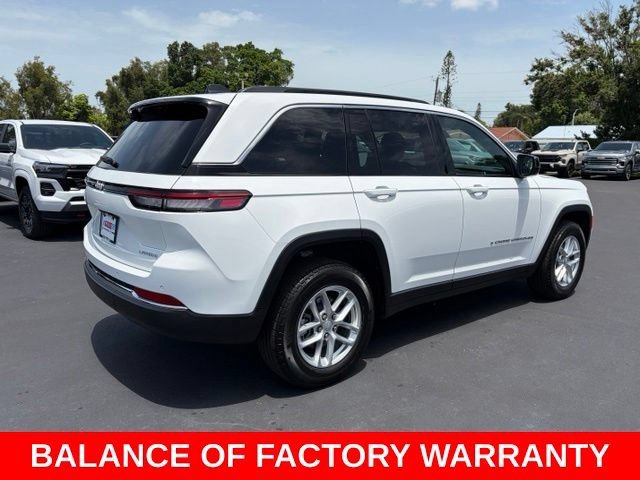 Used 2025 White Jeep Laredo X 4x2 image 6