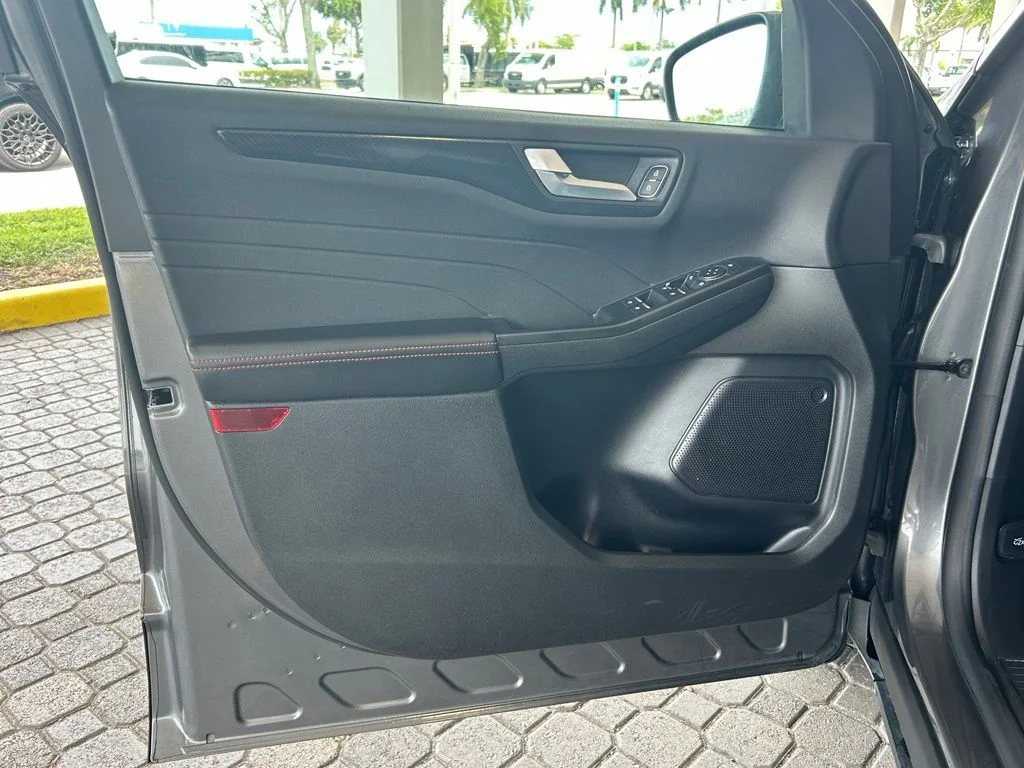 Used 2025 Gray Metallic Ford ST-Line image 34