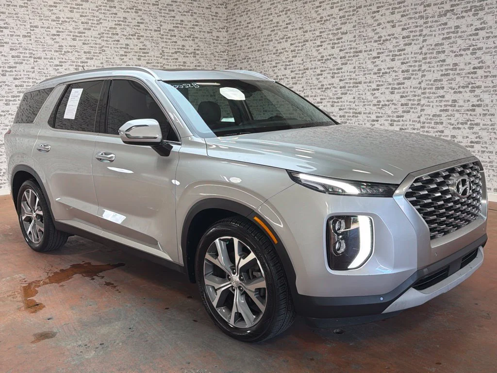 Used 2021 Typhoon Silver Hyundai SEL image 1