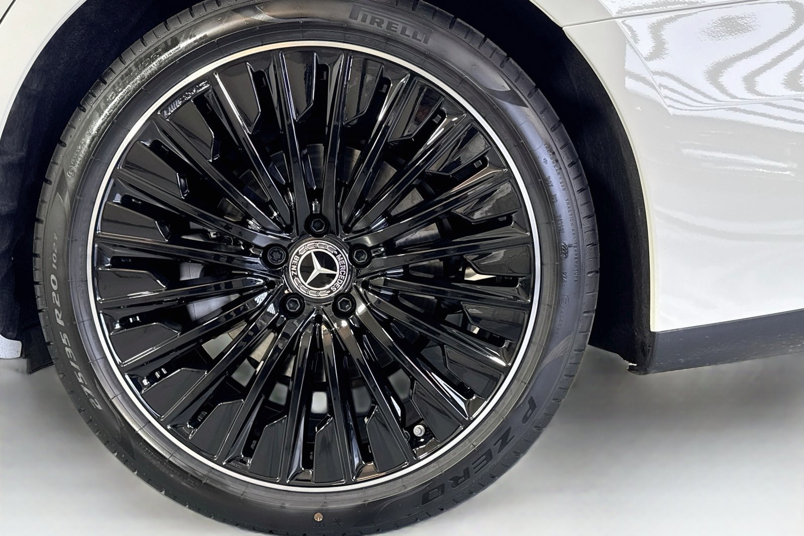 New 2027 Polar White Mercedes-Benz E 350 image 29