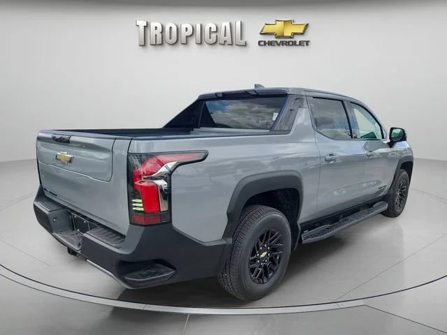 New 2026 Slate Gray Metallic Chevrolet LT - Extended Range image 4