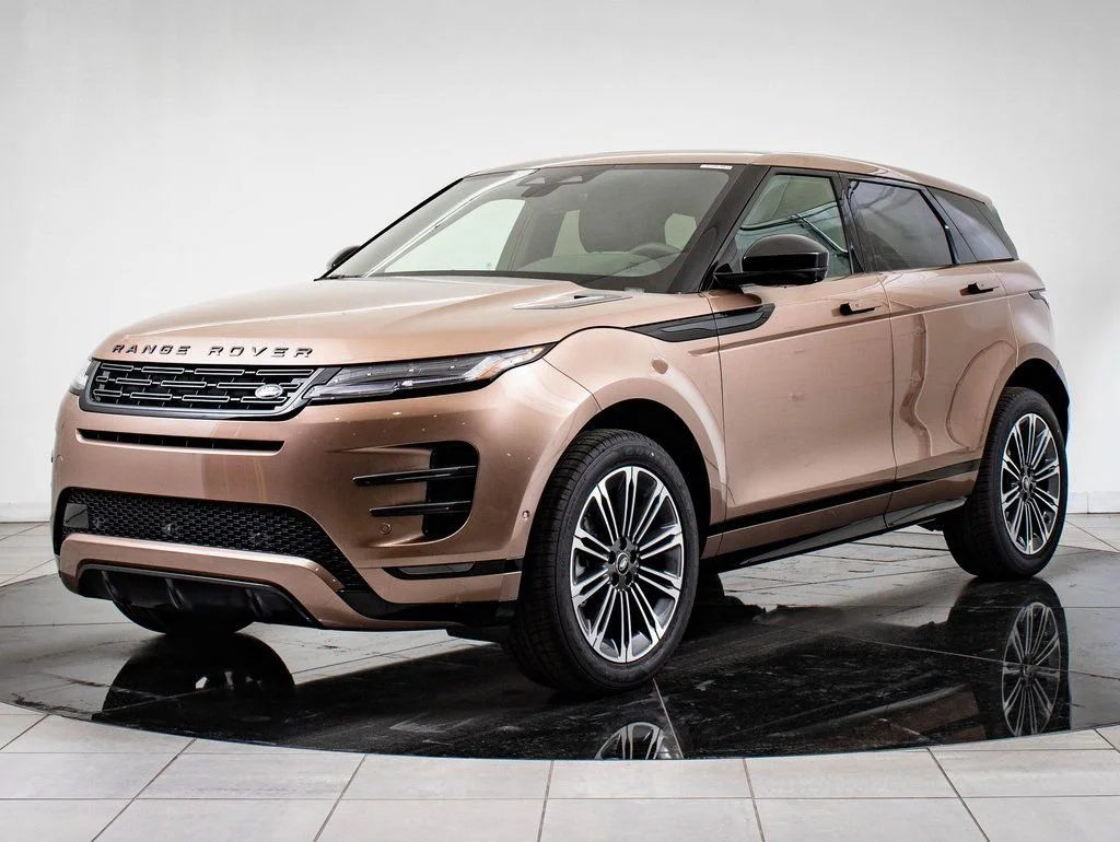 Used 2026 Bronze Land Rover Dynamic image 1