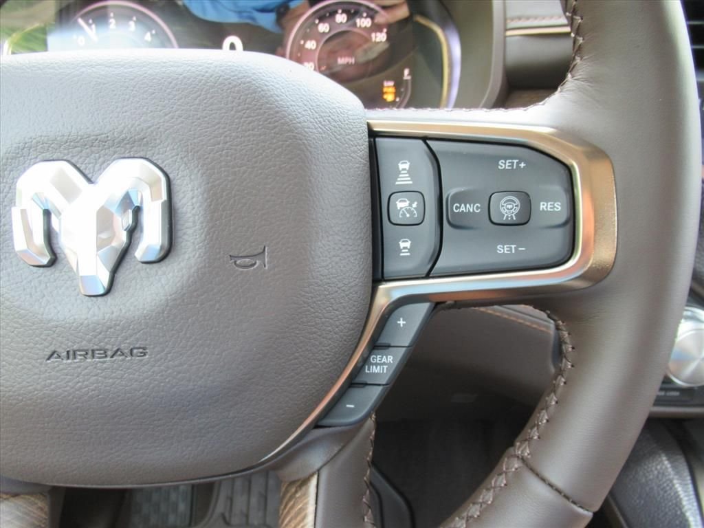 New 2026 Ivory White Tri-Coat Pearl-Coat Exterior Paint RAM Limited image 26